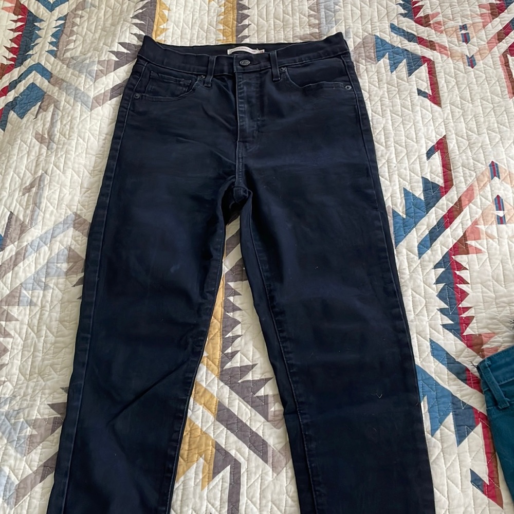 Levi’s black Mile High Super Skinny 29x30